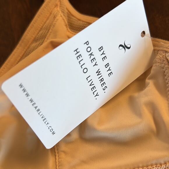 NWT All You Lively Neutral Bralette Bra Cream Tan Unpadded Small - Picture 4 of 6